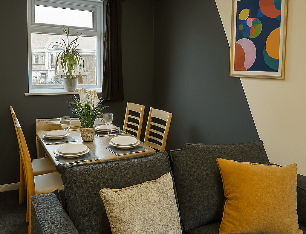 Premium Large 9 bedroom student house Lancaster is your ideal large-group student home. Best large student houses for groups near Lancaster University